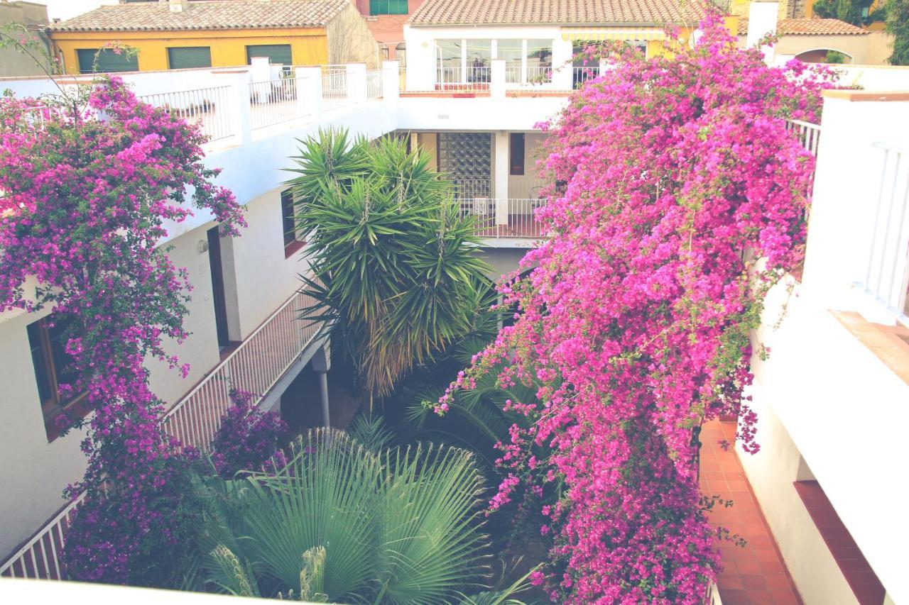 El Penell Apartament Llevant Vilamaniscle Exterior photo